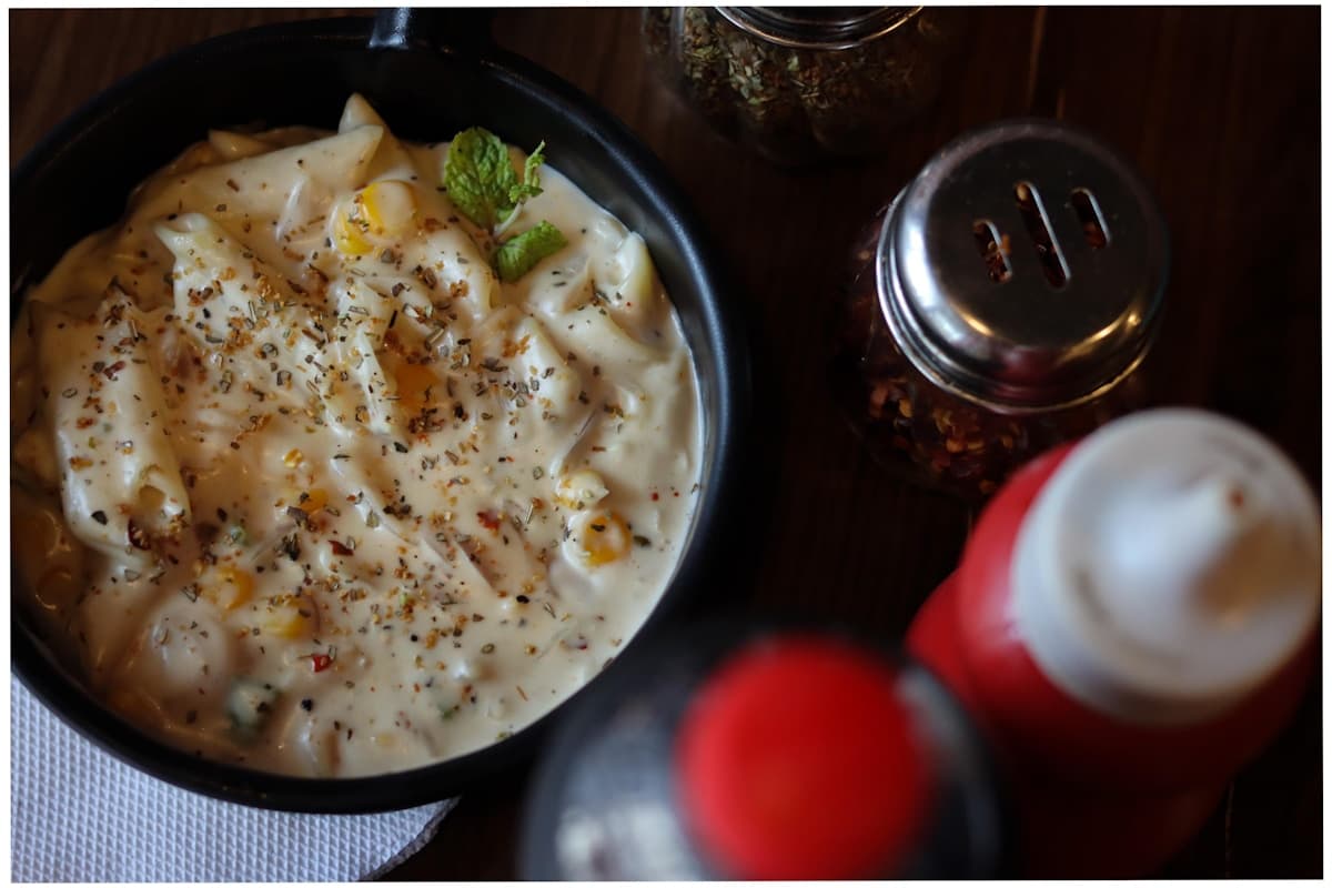 Creamy smoked mac and cheese in a bowl
